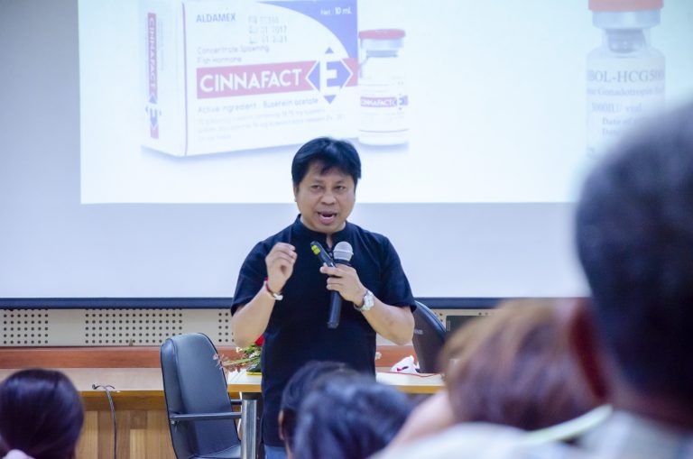 คณะเทคโนโลยีการเกษตรและเทคโนโลยีอุตสาหกรรม มหาวิทยาลัยราชภัฏเพชรบูรณ์ จัดอบรมเพาะเลี้ยงปลาไหลนาครบวงจร ถ่ายทอดองค์ความรู้สู่การพัฒนาท้องถิ่น